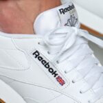 ⁦Reebok Unisex Classic Leather Shoes - حذاء ريبوك كلاسيك جلد للجنسين لون أبيض⁩ - الصورة ⁦16⁩