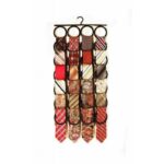 ⁦علاقة مناديل وشالات و ربطات عنق⁩ - الصورة ⁦2⁩