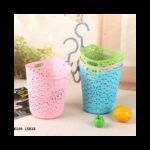 ⁦سلة حجم صغير مع علاقة - حسب اللون المتوفر في المخازن⁩ - الصورة ⁦2⁩