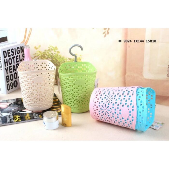 ⁦سلة مع علاقة حجم وسط⁩ - الصورة ⁦2⁩