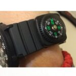 ⁦بوصلة صغيرة للتعليق على حزام ساعة اليد⁩ - الصورة ⁦6⁩