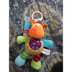 ⁦خرخيشة أطفال قماش مع موسيقى Jollybaby⁩ - الصورة ⁦3⁩