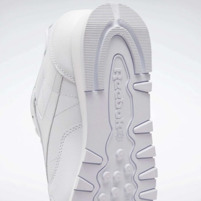 ⁦حذاء ريبوك كلاسيك ليذر جلد للجنسين لون أبيض- Reebok Unisex Classic Leathers Shoes⁩ - الصورة ⁦11⁩