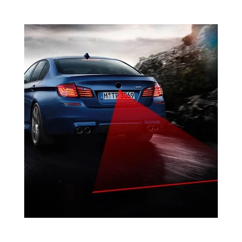 ⁦ليزر سيارة يعطي اضائة عرضية في الخلف⁩ - الصورة ⁦1⁩