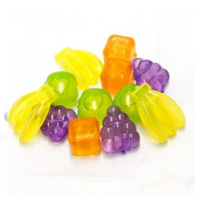 ⁦كيس مكعبات للثلج على شكل فواكه⁩ - الصورة ⁦1⁩