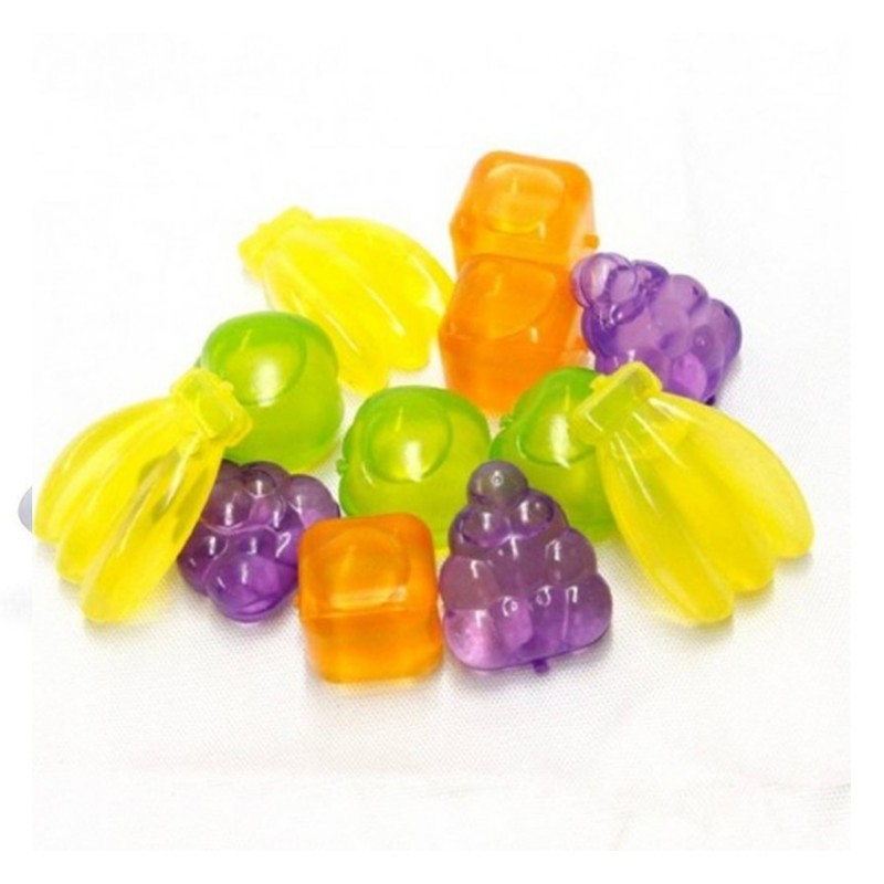 ⁦كيس مكعبات للثلج على شكل فواكه⁩ - الصورة ⁦1⁩