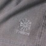 ⁦REEBOK EF DENIM CREW⁩ - الصورة ⁦4⁩