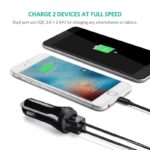 ⁦Ugreen Car Charger Qualcomm 3.0 quick charge⁩ - الصورة ⁦4⁩
