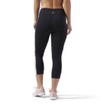 ⁦Reebok  Pinterest Lux 3/4 Legging⁩ - الصورة ⁦3⁩