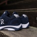 حذاء سبورت شبابي من روك موديل 990
