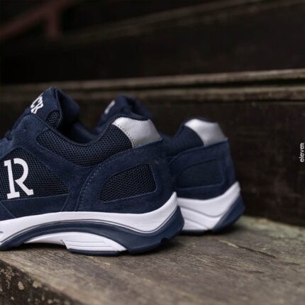 حذاء سبورت شبابي من روك موديل 990