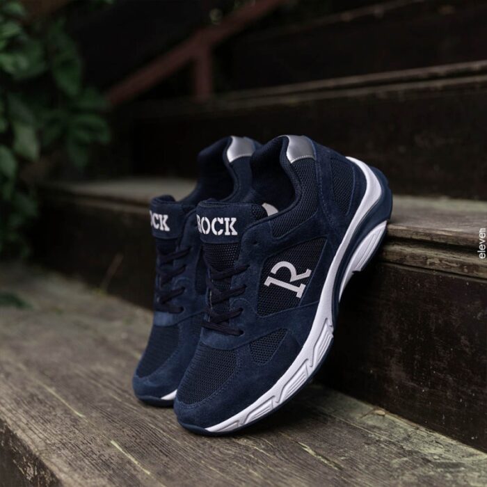 ⁦حذاء سبورت شبابي من روك موديل 990⁩ - الصورة ⁦3⁩