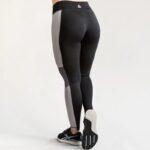 ⁦Reebok Meet You There Panelled Tights‏⁩ - الصورة ⁦4⁩