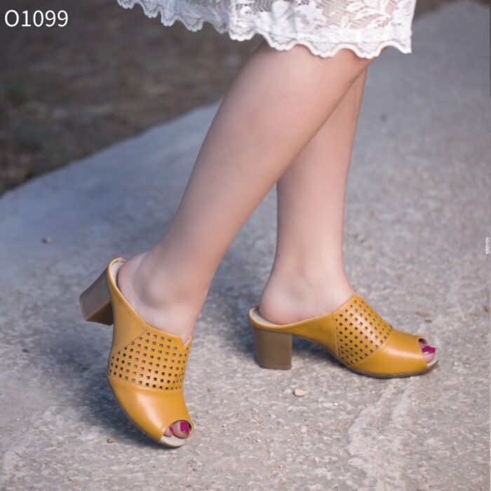 ⁦حذاء ستاتي صنـاعة محلية مريح و عملي جلد صناعي جودة عالية⁩ - الصورة ⁦2⁩