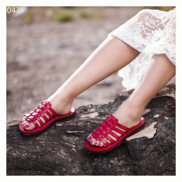 ⁦بابوج ستاتي جلد مريح جدا من Camel Sandals⁩ - الصورة ⁦2⁩