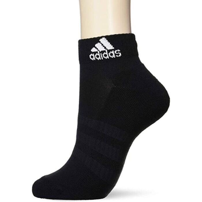 ⁦adidas Unisex' Cushioned Black Ankle Socks - 3 Pairs⁩ - الصورة ⁦2⁩