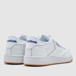 ⁦Reebok Mens' Club C 85 Shoes- حذاء ريبوك كلوب سي 85 للرجال لون أبيض⁩ - الصورة ⁦4⁩