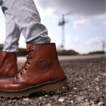 ⁦حذاء جلد شبابي من Rock⁩ - الصورة ⁦2⁩