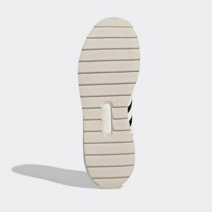 ⁦adidas Retrorun Shoes - Black⁩ - الصورة ⁦4⁩