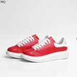 حذاء سبورت للصبايا MQ