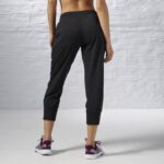 ⁦Reebok  EL JERSEY CAPRI⁩ - الصورة ⁦4⁩