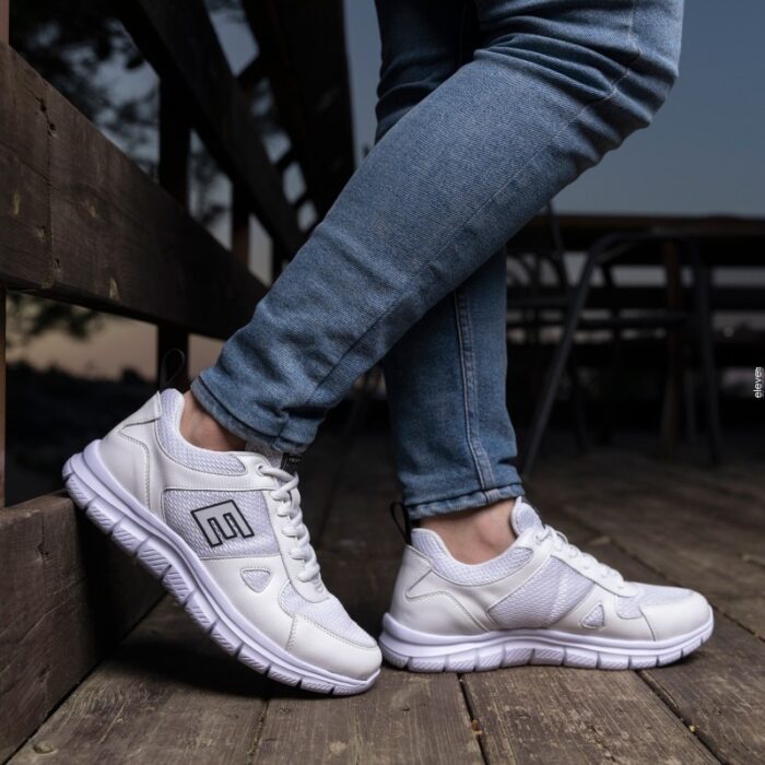 10298043_67db3da7cab16 حذاء سبورت بنعل مريح من Eagle لون أبيض - الصورة 1