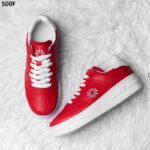 حذاء كورت سبورت للصبايا لون أحمر