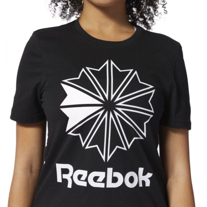⁦تيشيرت ريبوك ايه سي بشعار كبير كلاسيك للنساء لون أسود - Reebok Women's AC GR T-Shirt - Black⁩ - الصورة ⁦4⁩