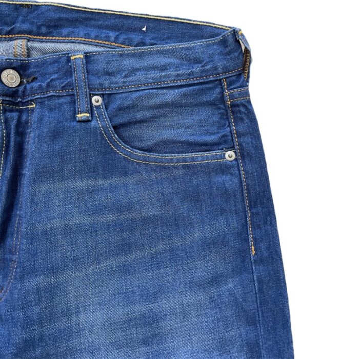 ⁦levi's 501Regular Fit Jeans⁩ - الصورة ⁦3⁩