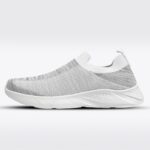 حذاء سبورت شبابي سكني وأبيض