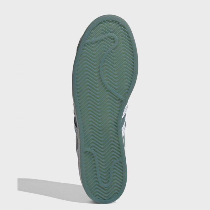 ⁦adidas Originals Superstar Shoes - حذاء اديداس سوبرستار للرجال لون أبيض⁩ - الصورة ⁦6⁩