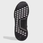 ⁦adidas NMD_R1 Refined Shoes - Black⁩ - الصورة ⁦3⁩