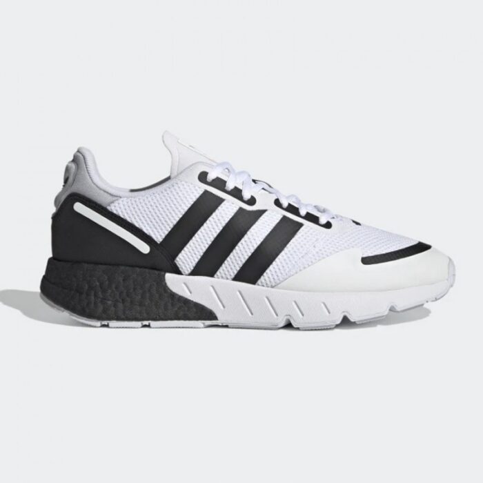 10301257_67db07dcd7741 adidas ZX 1K Boost Shoes - حذاء اديداس زد اكس 1 كي بوست للرجال لون أبيض وأسود - الصورة 1