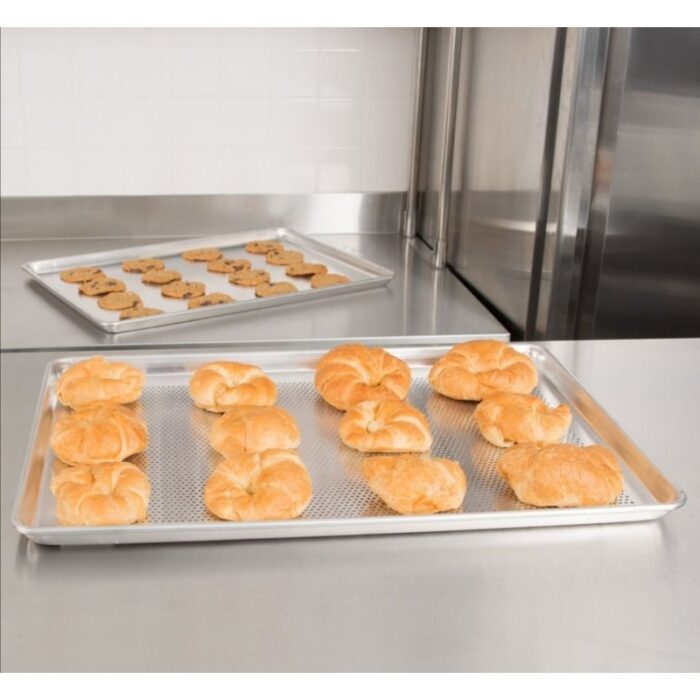 10301394_67db0853cebf3 صينية ألمنيوم مستطيل 33*45 سم مخرمة - الصورة 1