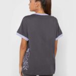 ⁦adidas Womens' Originals Tee - Grey- تيشيرت اديداس اورجينال للنساء لون رمادي⁩ - الصورة ⁦2⁩