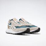 ⁦حذاء ريبوك كلاسيد ليذر ليجانسي لون بيج- Reebok Classic Leather Legacy Shoes⁩ - الصورة ⁦2⁩