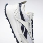 ⁦حذاء ريبوك كلاسيد ليذر ليجانسي لون أبيض- Reebok Classic Leather Legacy Shoes - White⁩ - الصورة ⁦7⁩