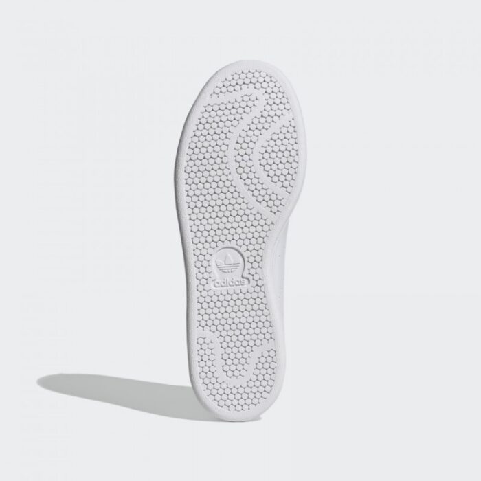 ⁦حذاء رياضي ستان سميث من أديداس لون أبيض للرجال ADIDAS STAN SMITH SHOES⁩ - الصورة ⁦3⁩
