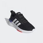 ⁦adidas Kids' Racer TR21 Shoes - Black- حذاء اديداس ريسر تي ار 21 للأطفال لون أسود⁩ - الصورة ⁦4⁩