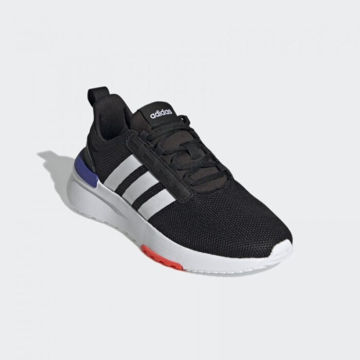 ⁦adidas Kids' Racer TR21 Shoes - Black- حذاء اديداس ريسر تي ار 21 للأطفال لون أسود⁩ - الصورة ⁦4⁩