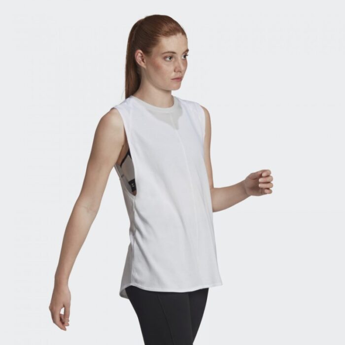 ⁦adidas Women's Karlie Kloss Loose Tank Top - White- توب تانك اديداس كارلي كلوس للنساء لون أبيض⁩ - الصورة ⁦4⁩