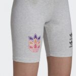⁦adidas Women's Logo Play Short Tights - Grey- شورت اديداس لوجو بلي للنساء لون رمدي⁩ - الصورة ⁦5⁩