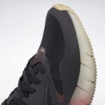 ⁦حذاء ريبوك زيج كينتكا هورزون للنساء لون أسود - Reebok Women's Zig Kinetica Horizon Shoes⁩ - الصورة ⁦8⁩