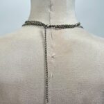 عقد اكسسوار للصبايا لون فضي