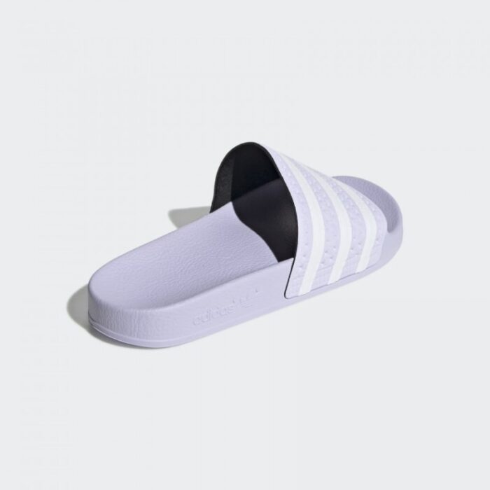 ⁦adidas Women's Originals Adilette Slide⁩ - الصورة ⁦5⁩