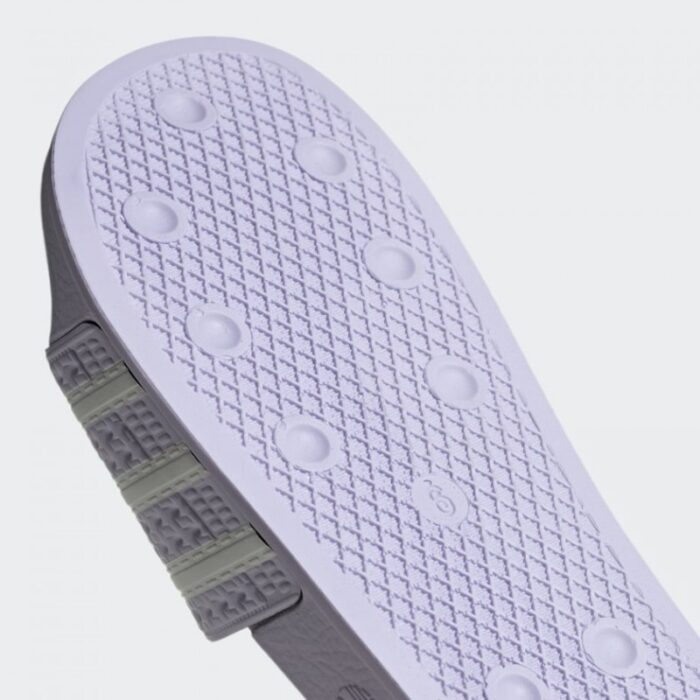 ⁦adidas Women's Originals Adilette Slide⁩ - الصورة ⁦10⁩