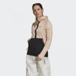 ⁦adidas Womens' Terrex Tech Ed Fleece - Black- جاكيت اديداس تريكس للنساء لون اسود وبيج⁩ - الصورة ⁦2⁩