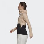 ⁦adidas Womens' Terrex Tech Ed Fleece - Black- جاكيت اديداس تريكس للنساء لون اسود وبيج⁩ - الصورة ⁦3⁩