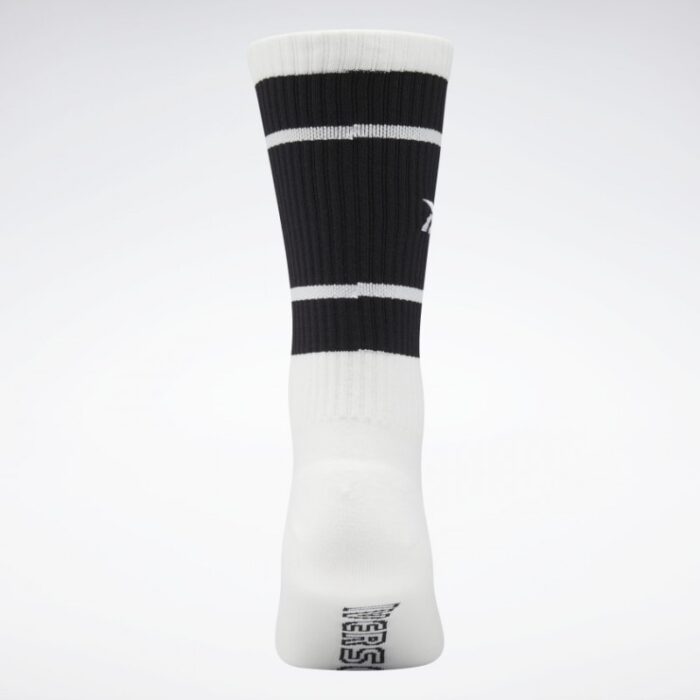 ⁦Reebok Unisex Classics Basketball Socks (1 Pair)- جوارب ريبوك كلاسيك باسكت بول للجنسين لون أبيض⁩ - الصورة ⁦2⁩
