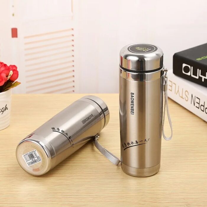 ⁦مطرة ستانلس ستيل مع غطاء لون فضي سعة 360 مل⁩ - الصورة ⁦2⁩